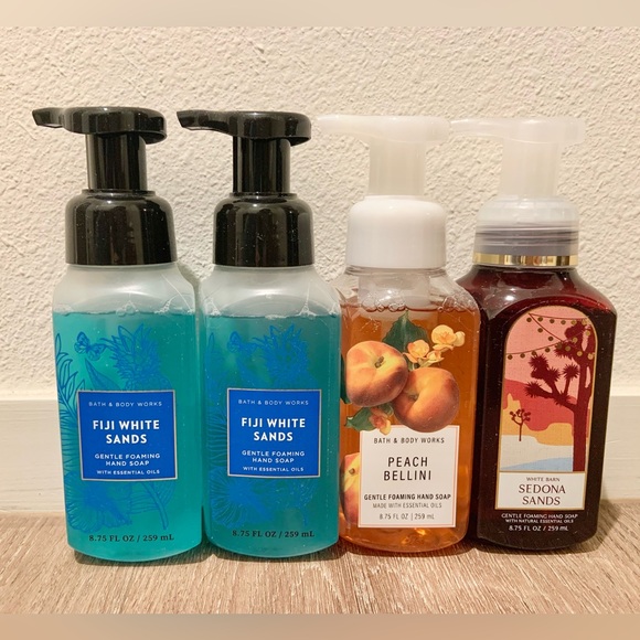 Bath and Body Works Vacation Hand soap bundle - Picture 1 of 6